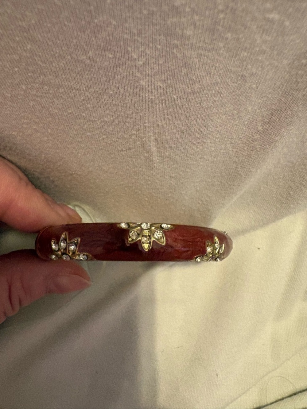 Suzy Shier Red Enamel Floral Crystal Bangle
